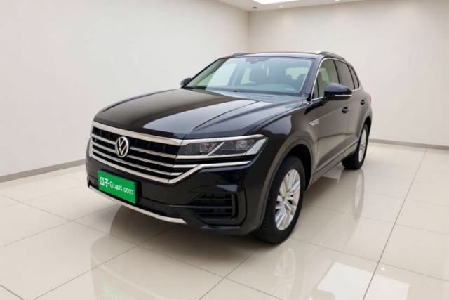 Volkswagen Touareg 2023 2.0 TSI RuiShang Edition de segunda mano