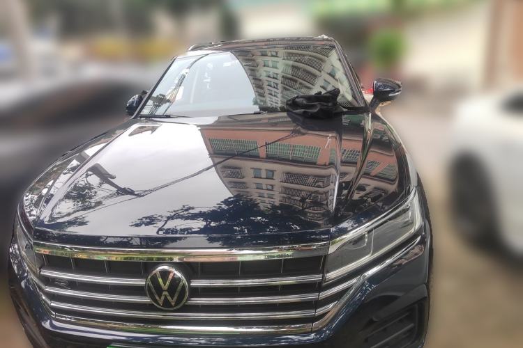 Used Volkswagen Touareg 2023 2.0 TSI RuiShang Edition Front