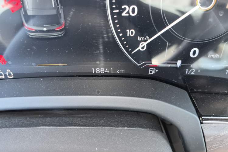 Used Volkswagen Touareg 2023 2.0 TSI RuiShang Edition Odometer Close Up