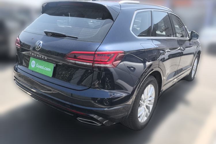 Used Volkswagen Touareg 2023 2.0 TSI RuiShang Edition Rear Right 45 Deg