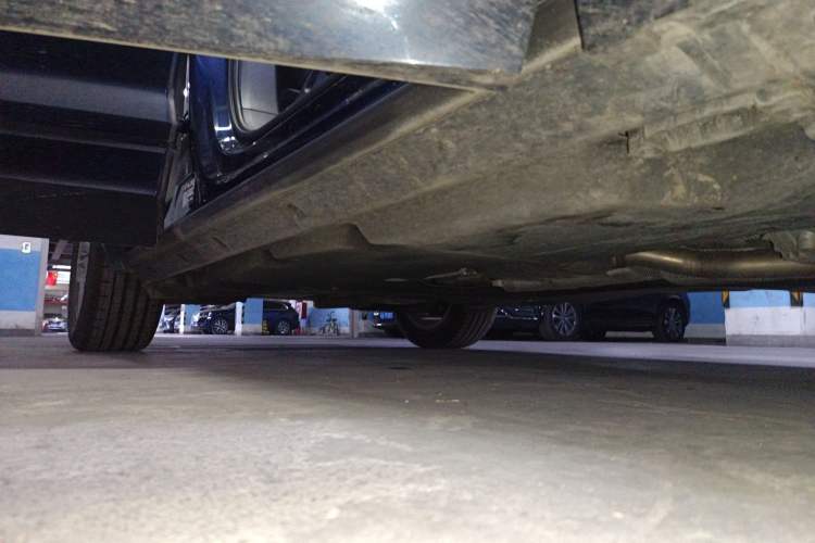 Used Volkswagen Touareg 2023 2.0 TSI RuiShang Edition Right Side Sill