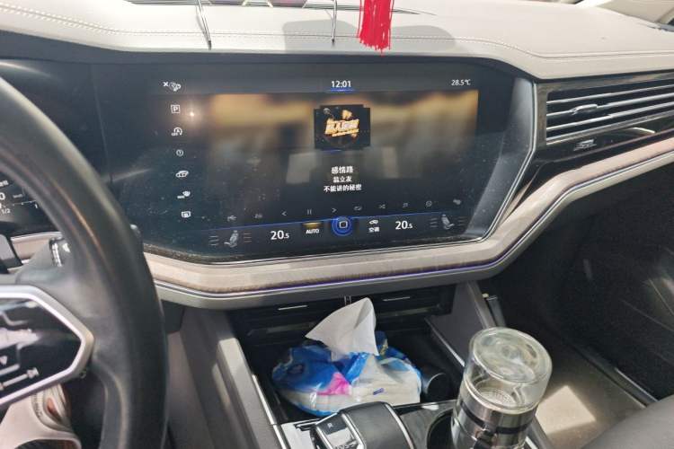 Used Volkswagen Touareg 2023 2.0 TSI RuiShang Edition Audio And AC Panel