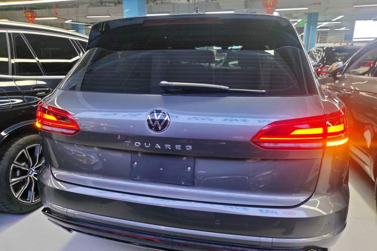 Used Volkswagen Touareg 2023 2.0 TSI RuiShang Edition Exterior 2