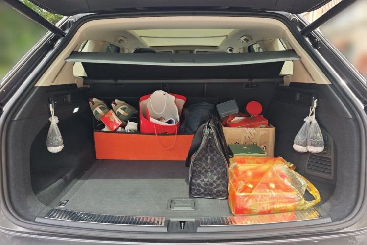 Used Volkswagen Touareg 2023 2.0 TSI RuiShang Edition Trunk