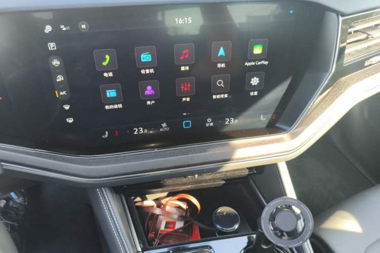 Used Volkswagen Touareg 2025 2.0TSI Ruiyue Edition Audio And AC Panel