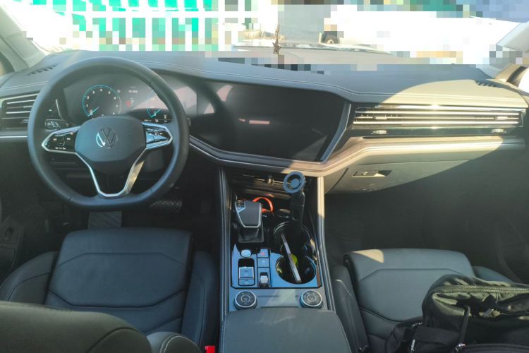 Used Volkswagen Touareg 2025 2.0TSI Ruiyue Edition Center Console