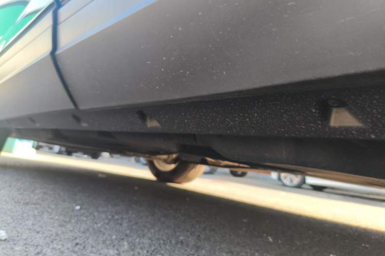 Used Volkswagen Touareg 2025 2.0TSI Ruiyue Edition Chassis Rear Left