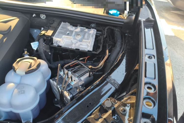 Used Volkswagen Touareg 2025 2.0TSI Ruiyue Edition Engine Bay Left