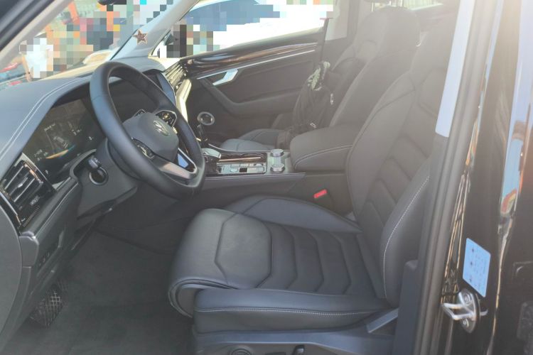 Used Volkswagen Touareg 2025 2.0TSI Ruiyue Edition Left Front Seat
