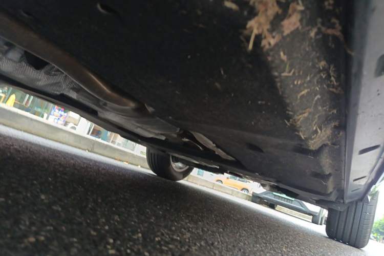 Used Volkswagen Touareg 2025 2.0 TSI Sharp Edition Chassis Front Left