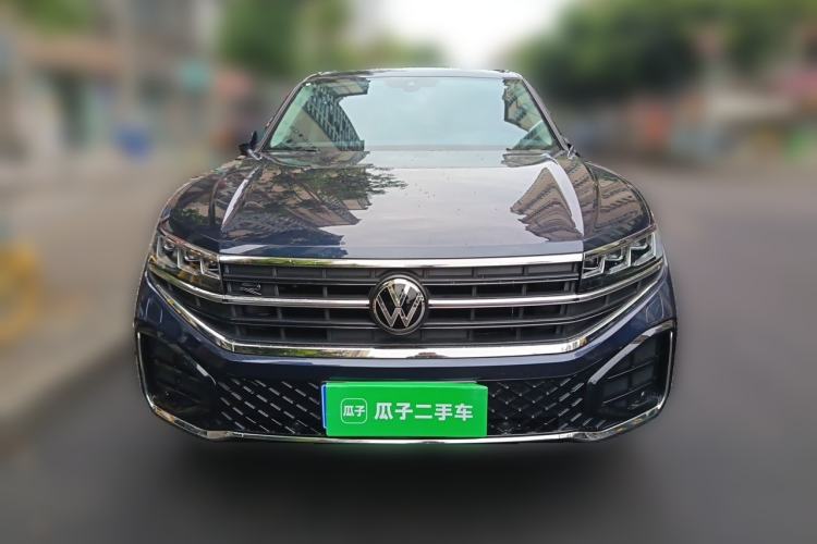 Used Volkswagen Touareg 2025 2.0 TSI Sharp Edition Front