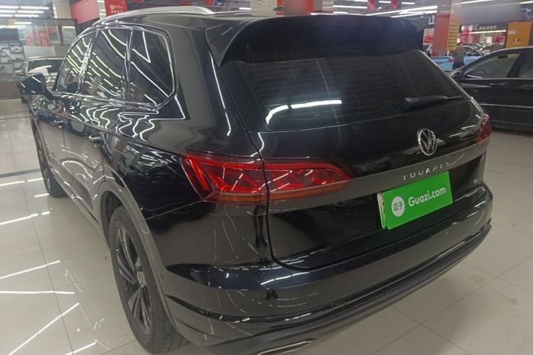 Used Volkswagen Touareg New Energy 2021 eHybrid Exterior 2