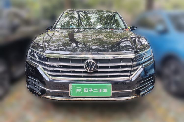 Used Volkswagen Touareg New Energy 2021 eHybrid Front