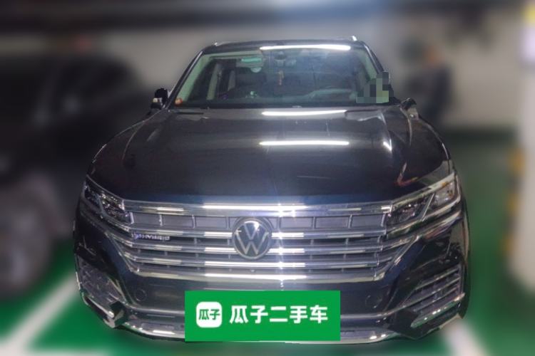 Used Volkswagen Touareg New Energy 2021 eHybrid Front
