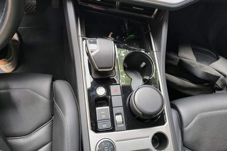Used Volkswagen Touareg New Energy 2021 eHybrid Gear Lever