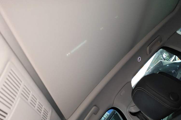 Used Volkswagen Touareg New Energy 2021 eHybrid Headliner