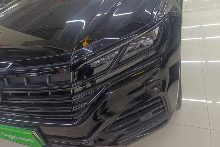 Used Volkswagen Touareg New Energy 2021 eHybrid Left Front Headlight