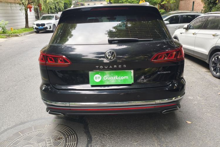 Used Volkswagen Touareg New Energy 2021 eHybrid Rear