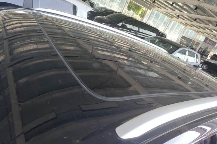 Used Volkswagen Touareg New Energy 2021 eHybrid Roof