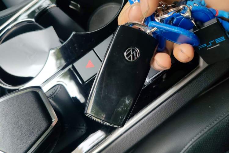 Used Volkswagen Touareg New Energy 2021 eHybrid Vehicle Key