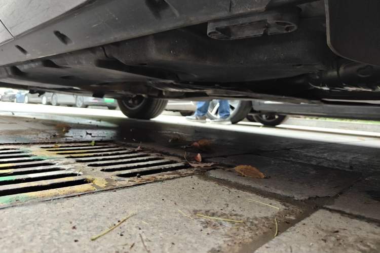 Used Volkswagen Touareg New Energy 2021 eHybrid Chassis Rear Left