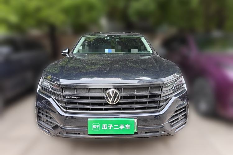 Used Volkswagen Touareg New Energy 2021 eHybrid Front