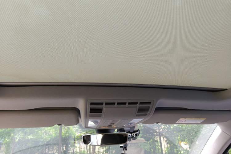 Used Volkswagen Touareg New Energy 2021 eHybrid Headliner