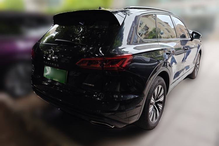 Used Volkswagen Touareg New Energy 2021 eHybrid Rear Right 45 Deg
