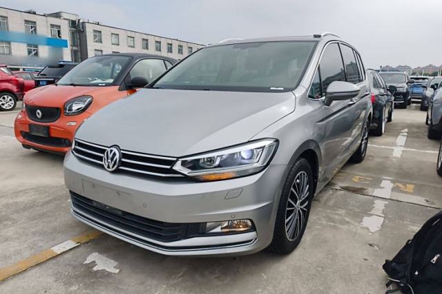 Used Volkswagen Touran 2018 Volkswagen Touran L 330TSI DSG Luxury Edition