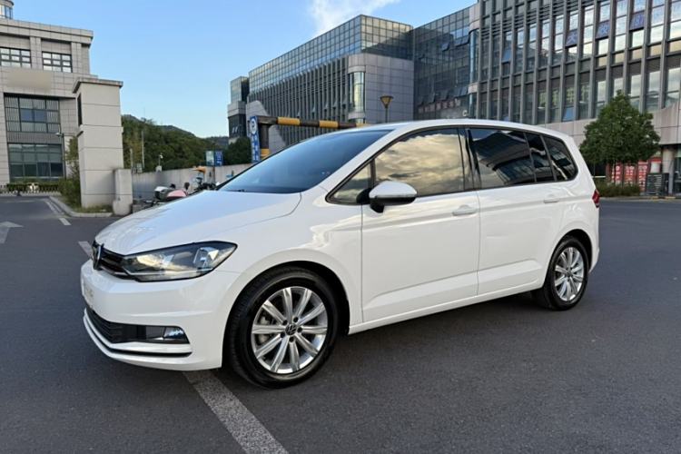 Used Volkswagen Touran 2021 Volkswagen Touran L 280TSI DSG Style Edition 7 Seats Exterior 6