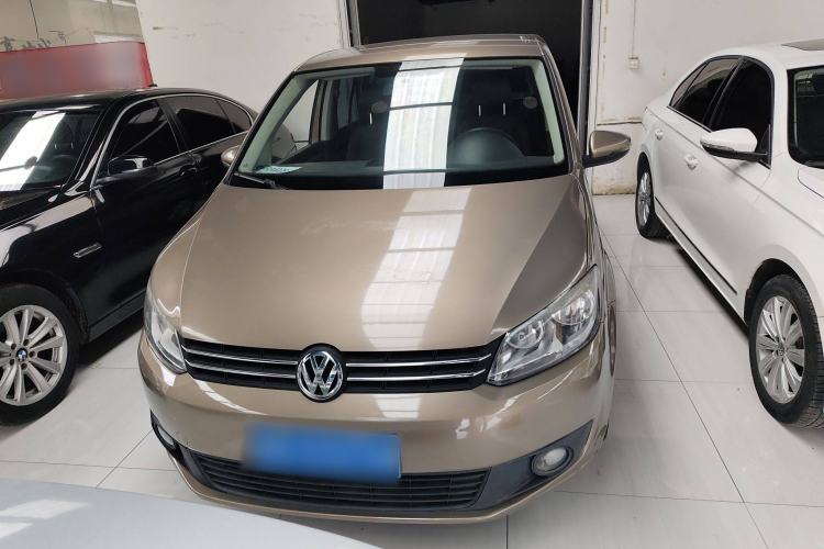 Used Volkswagen Touran 2015 1.4T Manual Fashion Edition 5-Seater Exterior 1