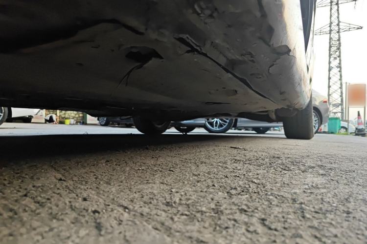 Used Volkswagen Touran 2008 1.8T ZhiZun Edition Automatic 5-Seater Chassis Front Left