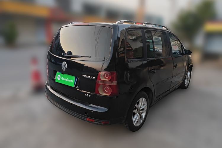 Used Volkswagen Touran 2008 1.8T ZhiZun Edition Automatic 5-Seater Rear Right 45 Deg