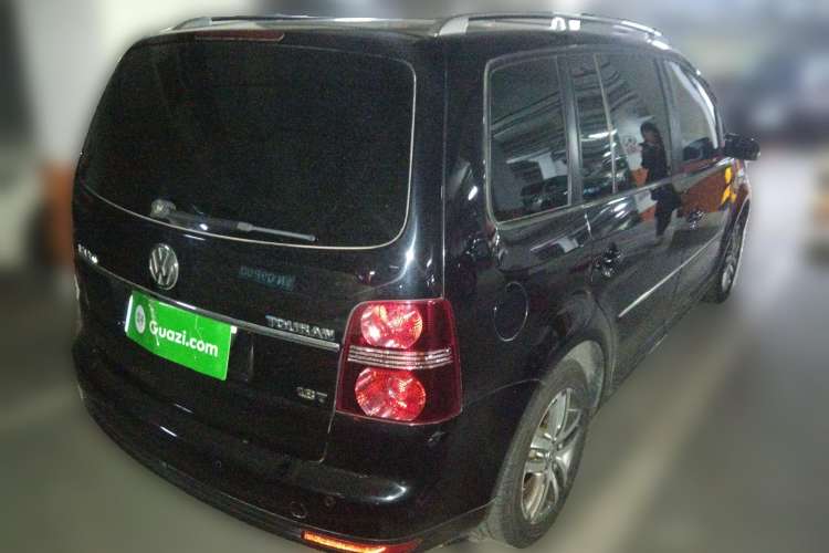 Used Volkswagen Touran 2008 1.8T ZhiZun Edition Automatic 5-Seater Rear Right 45 Deg