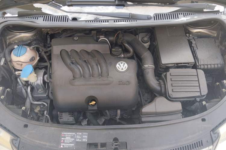 Used Volkswagen Touran 2008 2.0L Smart Edition Automatic 5 Seats Engine Bay