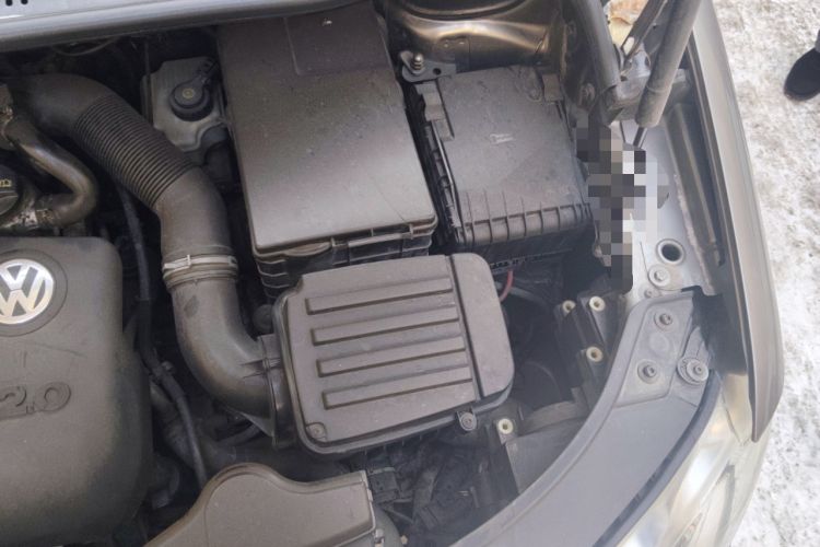 Used Volkswagen Touran 2008 2.0L Smart Edition Automatic 5 Seats Engine Bay Left