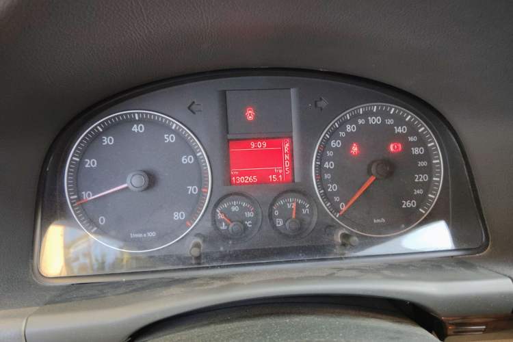 Used Volkswagen Touran 2008 1.8T ZhiZun Edition Automatic 5-Seater Instrument Cluster