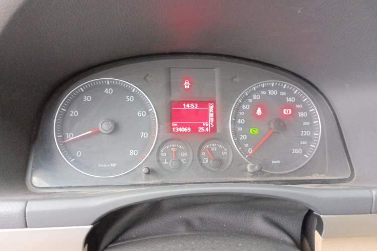 Used Volkswagen Touran 2008 2.0L Smart Edition Automatic 5 Seats Instrument Cluster