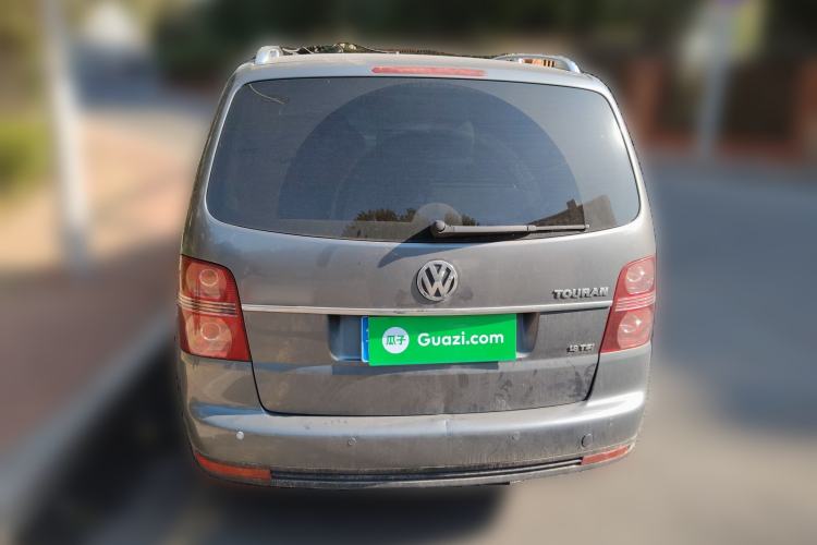 Used Volkswagen Touran 2008 1.8T ZhiZun Edition Automatic 5-Seater Rear