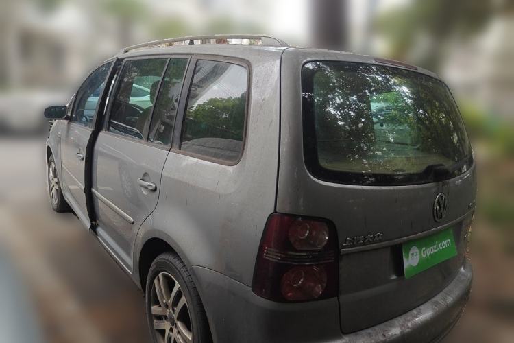 Used Volkswagen Touran 2008 1.8T ZhiZun Edition Manual 5-Seater Rear Left 45 Deg