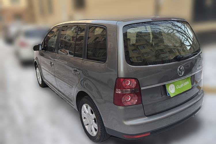 Used Volkswagen Touran 2008 2.0L Smart Edition Automatic 5 Seats Rear Left 45 Deg