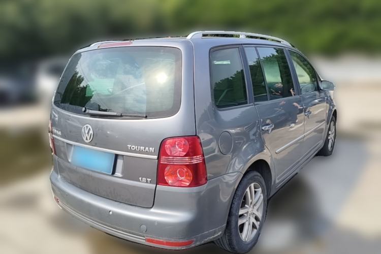 Used Volkswagen Touran 2008 1.8T ZhiZun Edition Automatic 5-Seater Rear Right 45 Deg