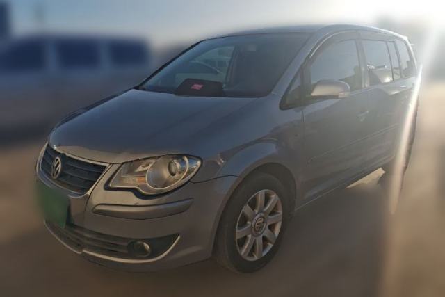Used Volkswagen Touran 2008 2.0L Smart Edition 5-seat Manual