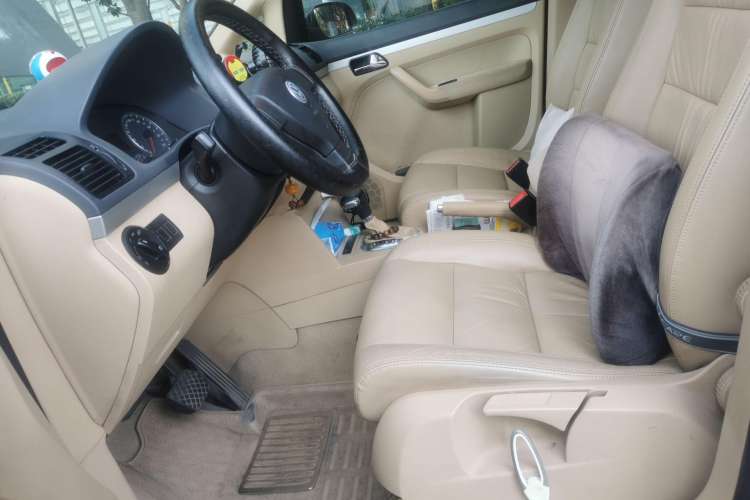 Used Volkswagen Touran 2008 2.0L Zhiya Edition Automatic 5 Seats Left Front Seat