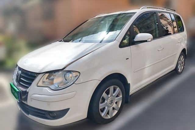 Used Volkswagen Touran 2008 2.0L Zhiya Edition Automatic 5 Seats