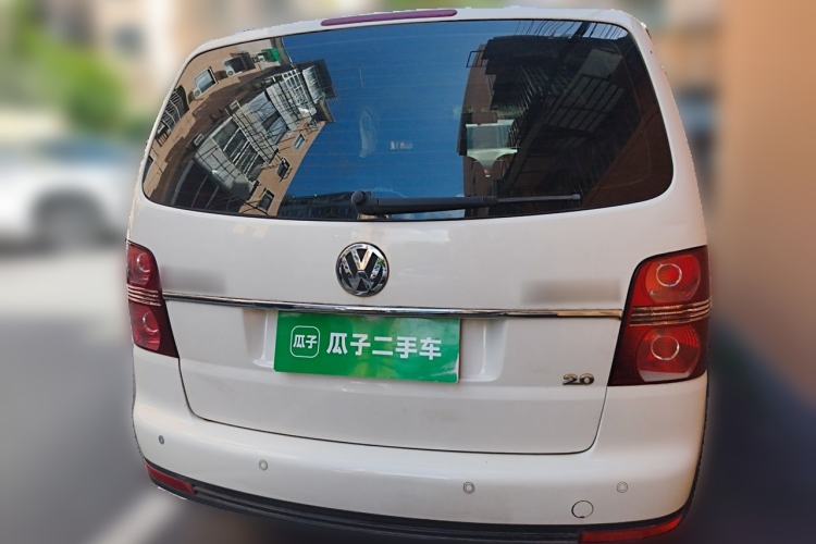Used Volkswagen Touran 2008 2.0L Zhiya Edition Automatic 5 Seats Rear