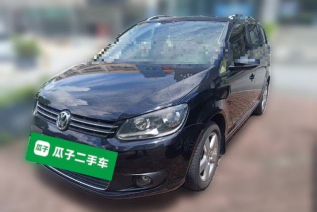 Ojetý Volkswagen Touran 2011 1.4T DSG Zhiya Edition 5 Seats