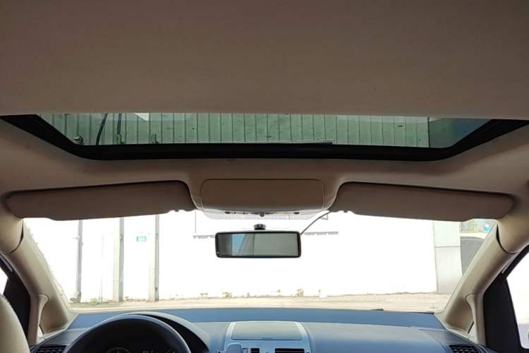 Used Volkswagen Touran 2011 1.4T DSG Zhiya Edition 5 Seats Headliner