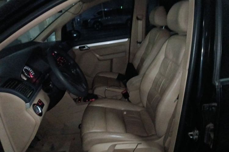 Used Volkswagen Touran 2011 1.4T DSG Zhiya Edition 5 Seats Left Front Seat