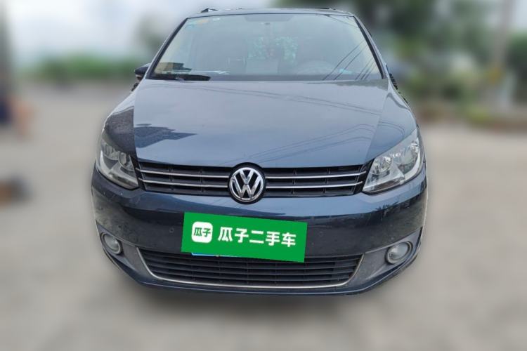 Used Volkswagen Touran 2011 1.4T Manual ZhiZhen Edition 5 Seats Front